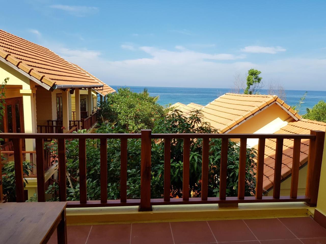 Free Beach Resort Phu Quoc Exterior photo